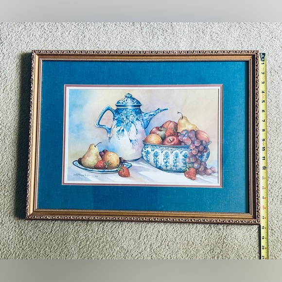 Elegant Blue and Gold Framed Still Life Art - Picture 2 of 5